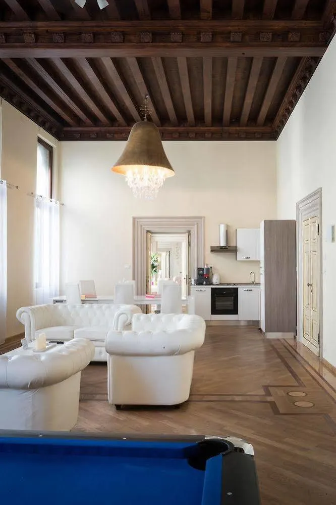 Ad Lofts Apartment Venice 0*,
